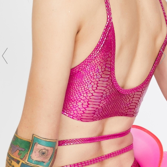 Berry Python Strings and Rings Bra Top - Picture 2 of 2